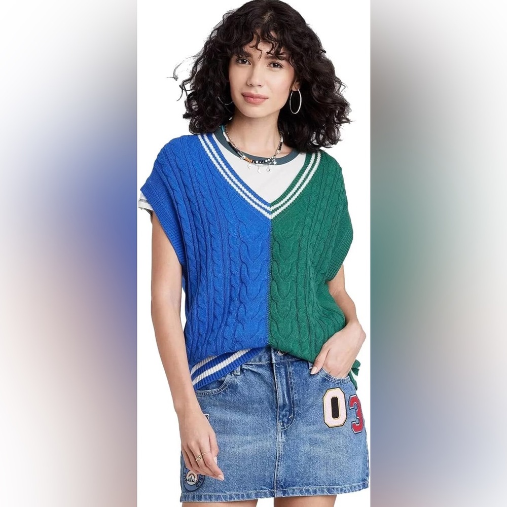 Wild Fable Oversized Sweater Vest Size XS Navy/Green Spliced V Neck